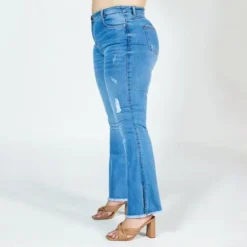 JEAN TALLAS GRANDES BOTA CAMPANA