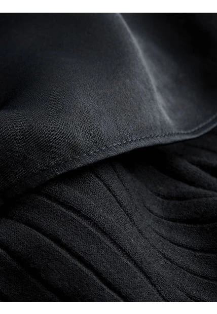 Vestido Con Logo En La Cintura Negro Calvin Klein 6 Vestido Con Logo En La Cintura Negro Calvin Klein - Imagen 4