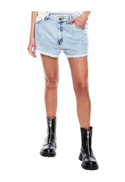 Slouchy Denim Shorts Tono Claro Con Ruedo Desflecado Color Blue 3 Slouchy Denim Shorts Tono Claro Con Ruedo Desflecado Color Blue