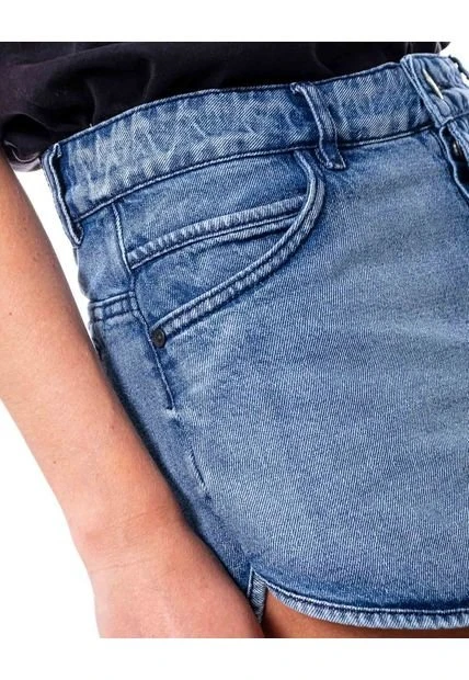 Slouchy Denim Shorts Tono Medio Con Botonadura Interna Color Blue 6 Slouchy Denim Shorts Tono Medio Con Botonadura Interna Color Blue - Imagen 4