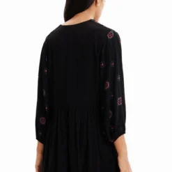 Vestido Negro-Multicolor Desigual 9 Vestido Negro-Multicolor Desigual -Feminora Moda Tienda De Ventas desigual 3641 2965412 3 product