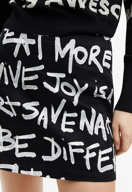 Falda Negro-Blanco Desigual 6 Falda Negro-Blanco Desigual - Imagen 4