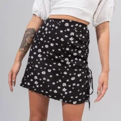 Falda Ajustada Talle Alto Dala