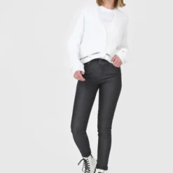 Levis Jean Negro Levi's 711 -Feminora Moda Tienda De Ventas levis 4641 3439981 4 product