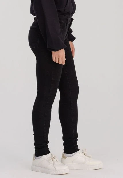 Levis Jean Negro Levi's 710 Super Skinny 5 Levis Jean Negro Levi's 710 Super Skinny - Imagen 3