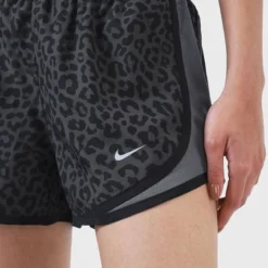 Short Negro-Gris Nike -Feminora Moda Tienda De Ventas nike 8004 6547291 5 product